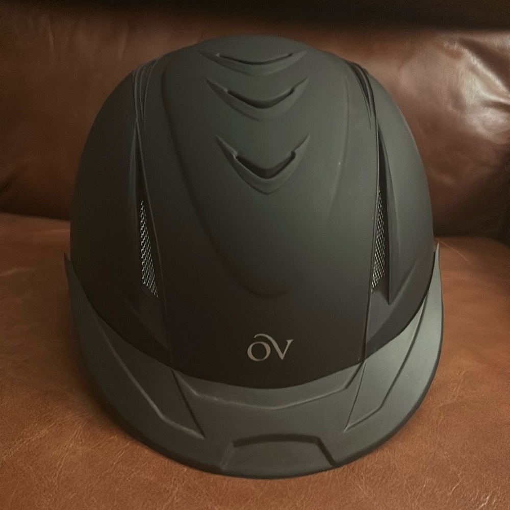 ￼ Ovation helmet black small used in very good condition